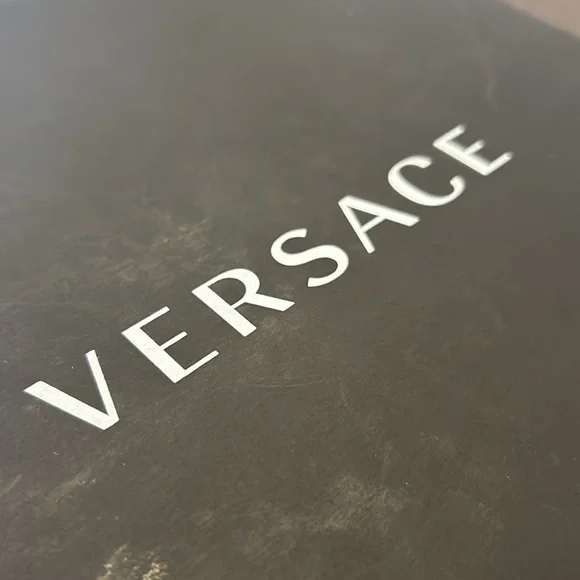 Versace Puzzle